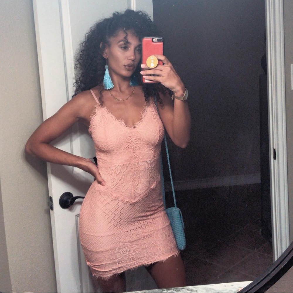 Pink Lace Bodycon Dress